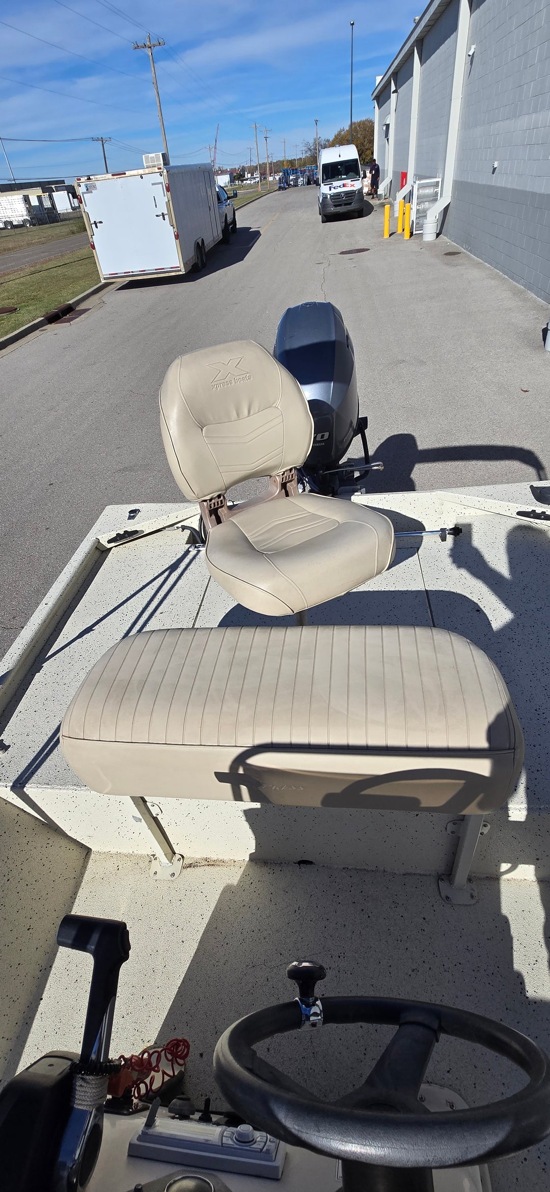 2016 Aluma-Weld Express XP18 Center Console Fishing Boat