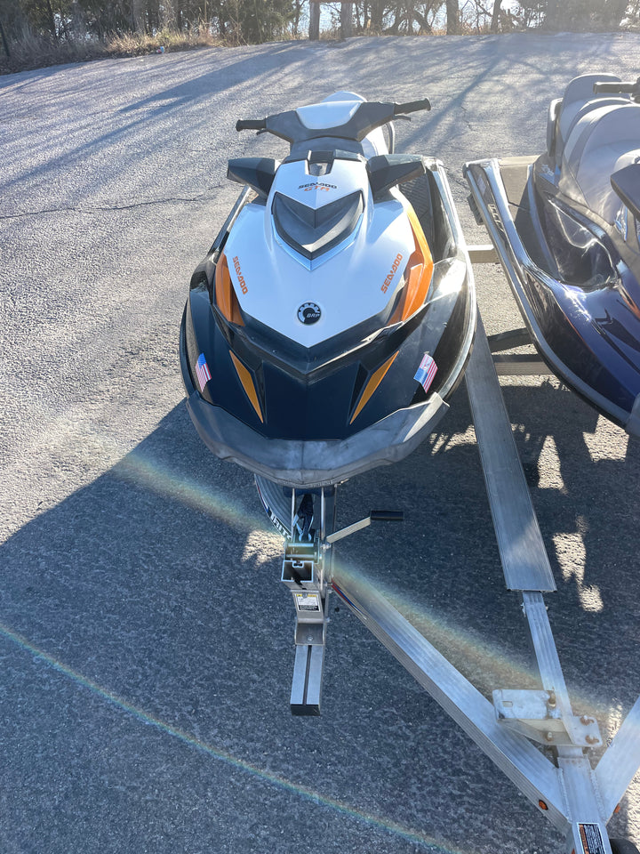 2014 Yamaha VX Cruiser / Sea-Doo GTR 215