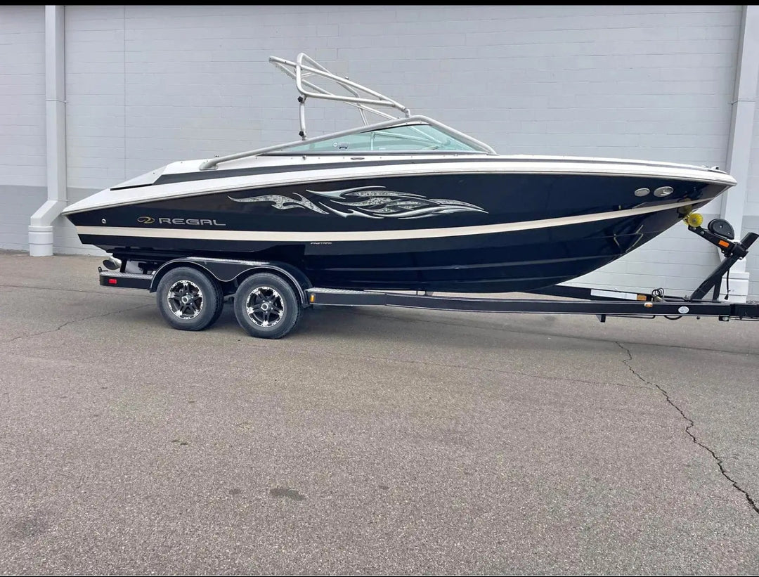 2009 Regal 2200 Bowrider