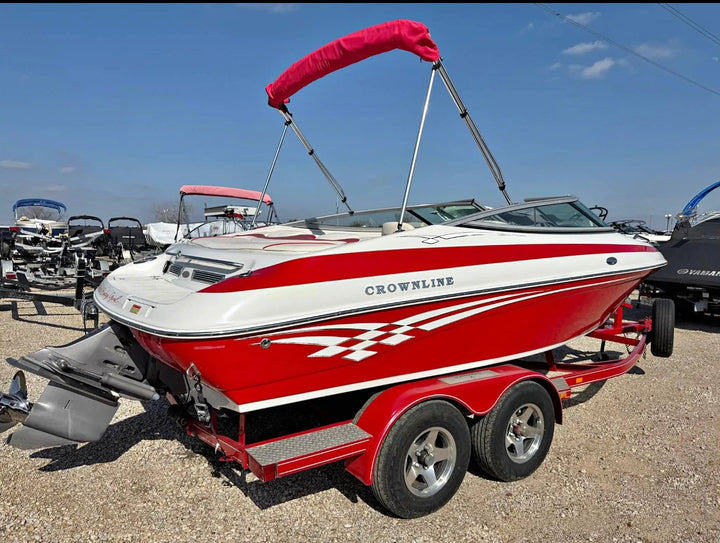 2003 Crownline 202 21’ family ski boat