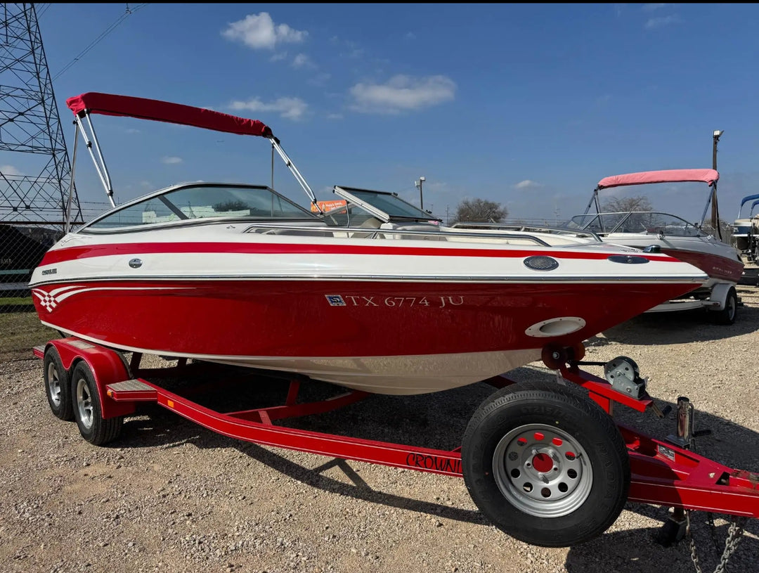 2003 Crownline 202 21’ family ski boat