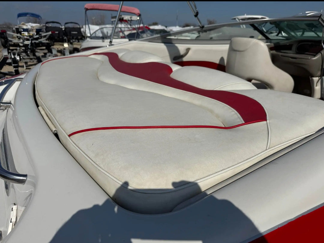 2003 Crownline 202 21’ family ski boat