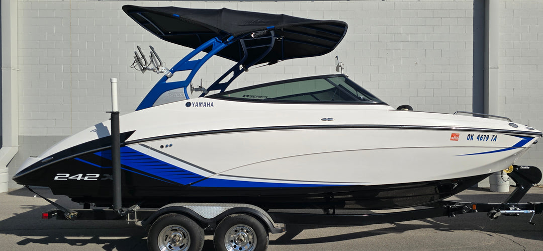 2018 Yamaha 242x e-series