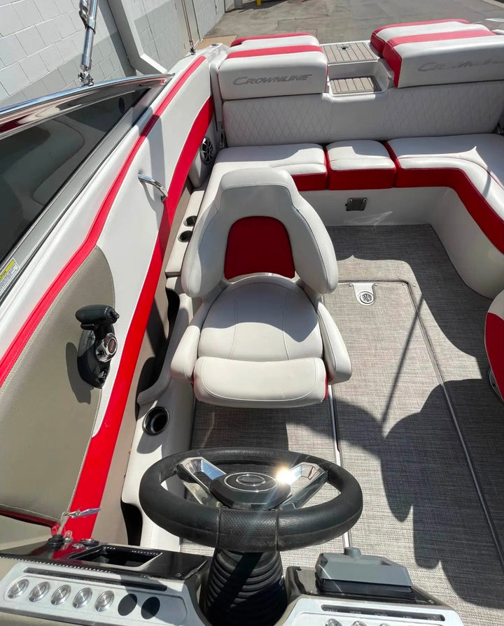 2022 Crownline 240ss