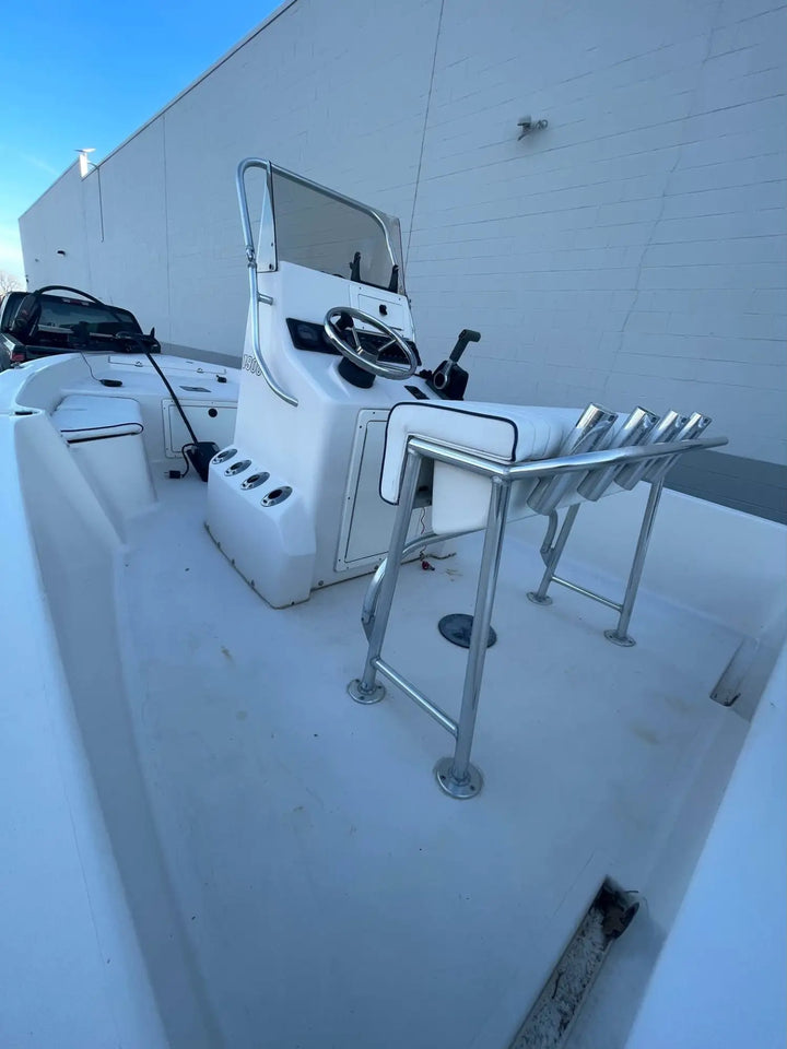 2004 Path Finder 1900 Center Console Fishing Boat