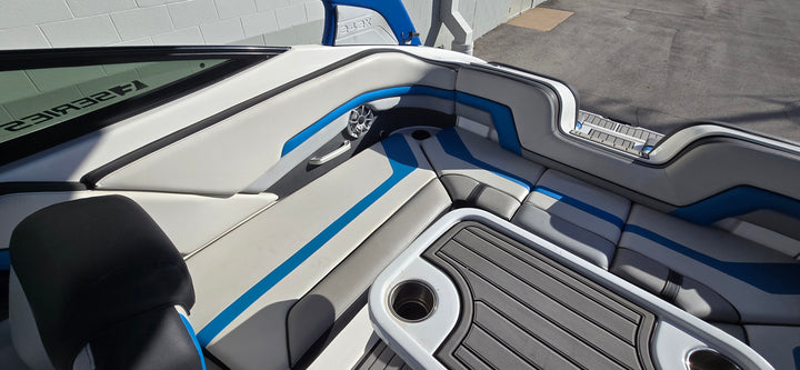 2018 Yamaha 242x e-series