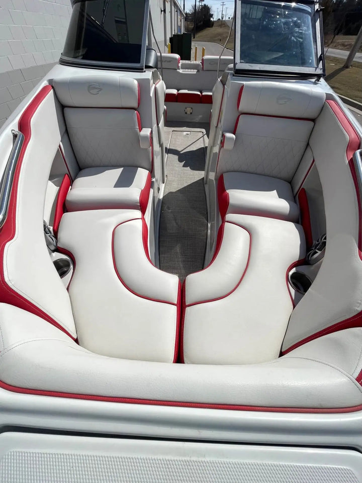 2022 Crownline 240ss