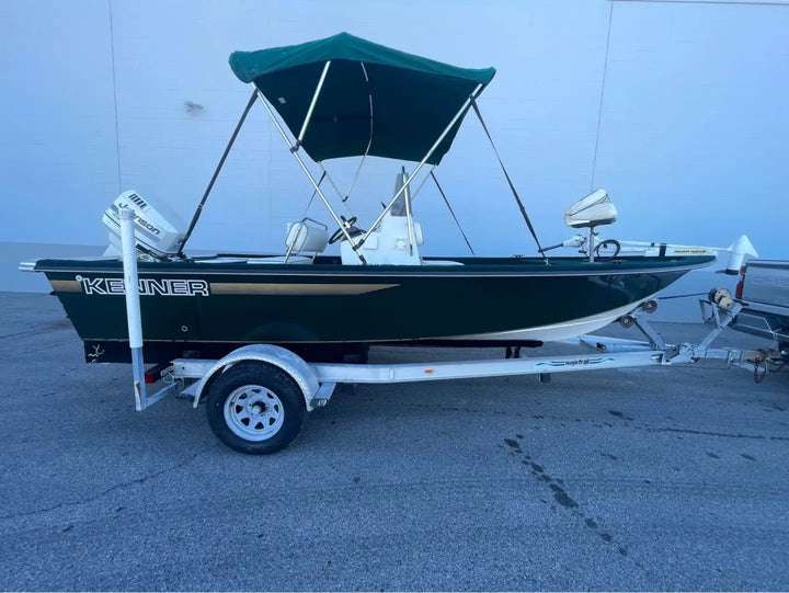 1998 Kenner 18' Center Console Fishing Boat