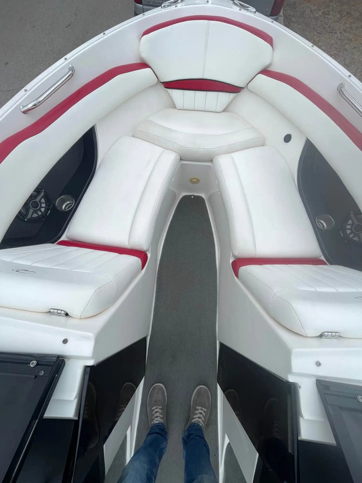 2008 Regal 2200RS Family Sport Boat