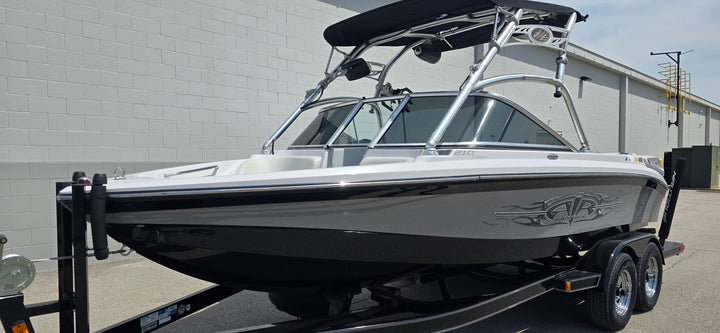2007 Correct Craft Super Air Nautique 210 Team