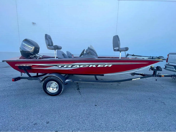 2019 Tracker  Pro17 Team TXW Fishing Boat