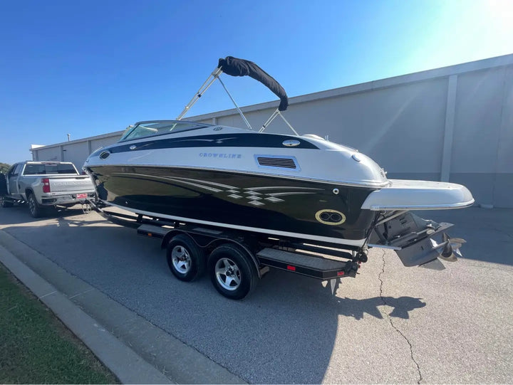 2004 Crownline 270