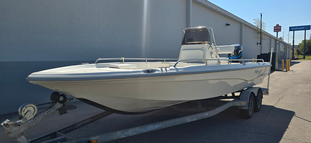 2000 Fish Master TravisEdition Center Console