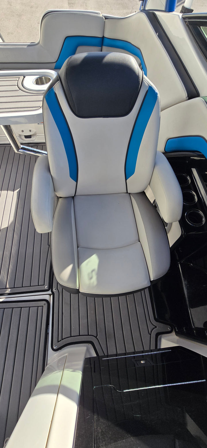 2018 Yamaha 242x e-series