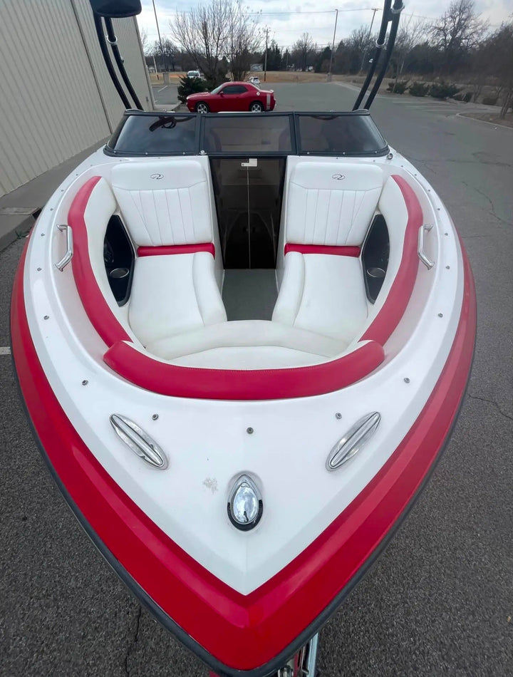 2008 Regal 2200RS Family Sport Boat