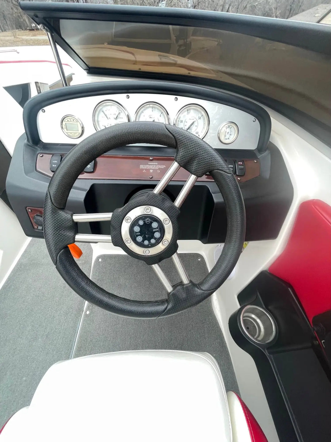 2008 Regal 2200RS Family Sport Boat