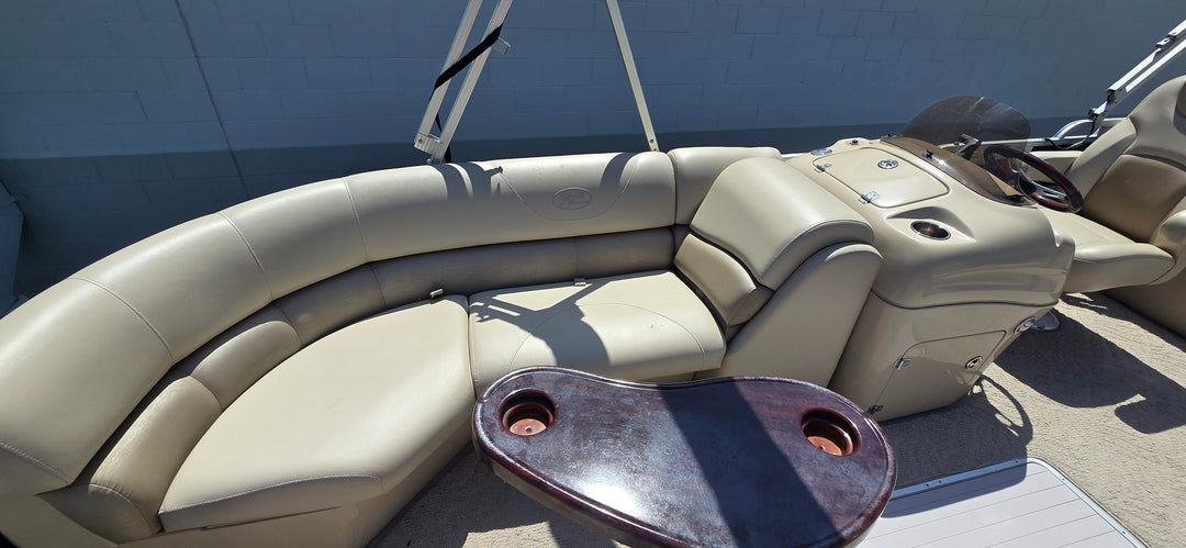 2011 Xcursion x-23rl luxury tritoon