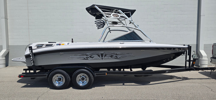 2007 Correct Craft Super Air Nautique 210 Team