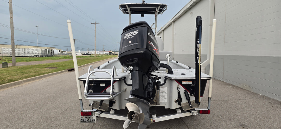 2014 Blazer Bay 22GTS Center Console