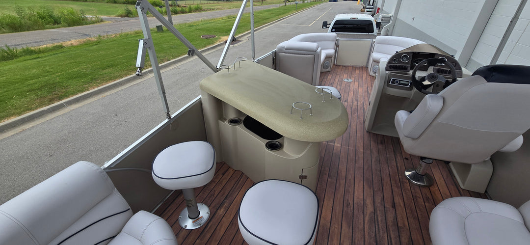 2014 Avalon 2455 Catalina Entertainer