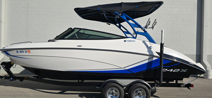 2018 Yamaha 242x e-series