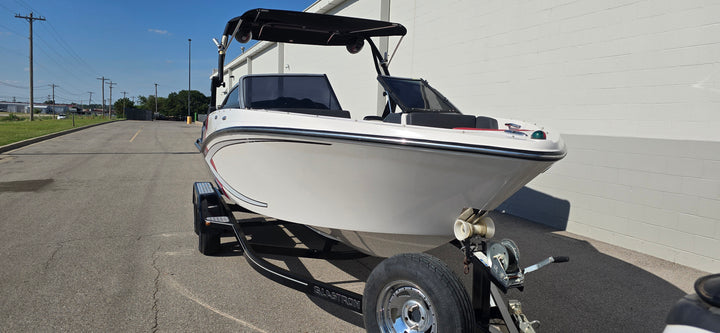 2015 Glastron GTS205