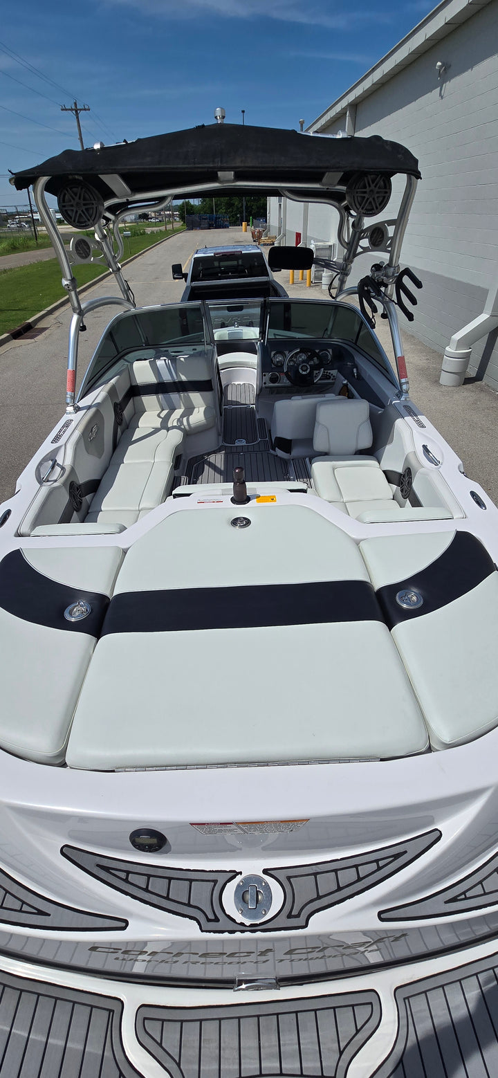 2007 Correct Craft Super Air Nautique 210 Team