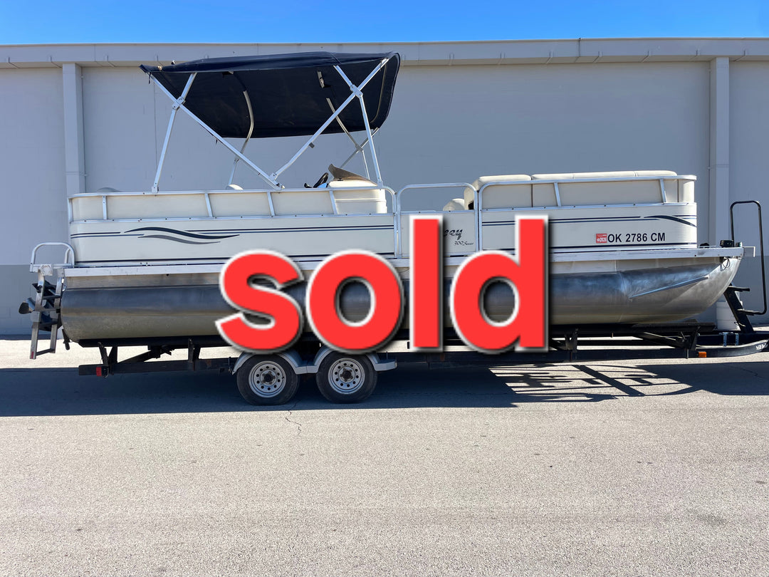 2004 Odyssey 322C Tritoon