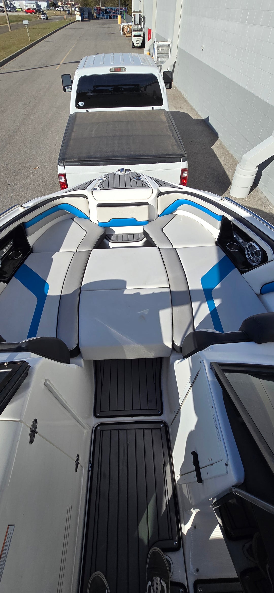 2018 Yamaha 242x e-series