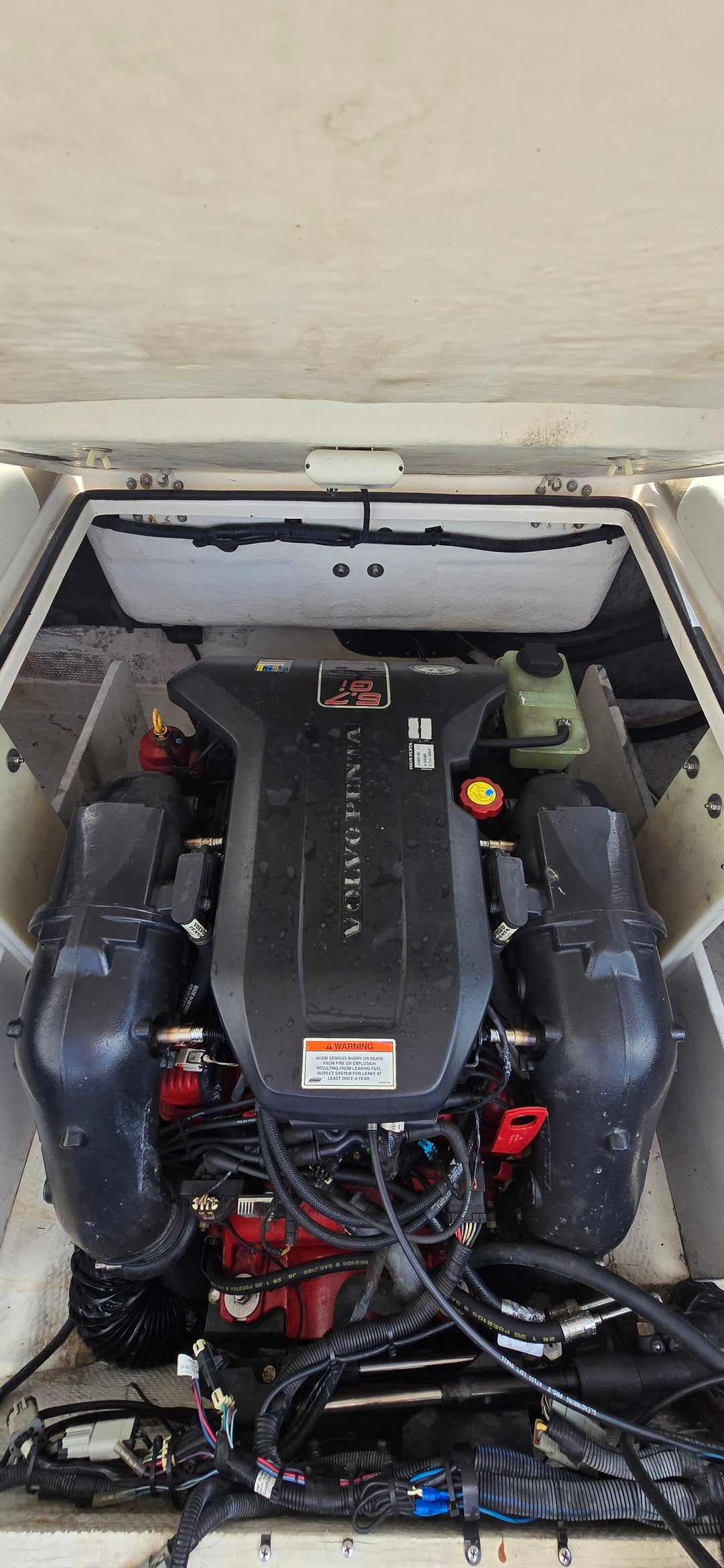 2011 Regal Fastrac 2500 Luxury Family Boat