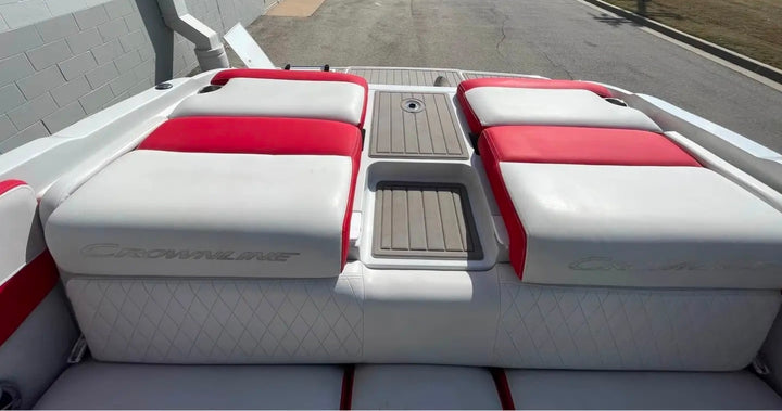 2022 Crownline 240ss