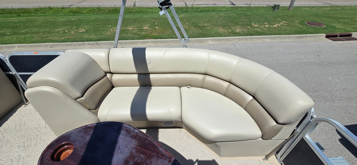 2011 Xcursion x-23rl luxury tritoon