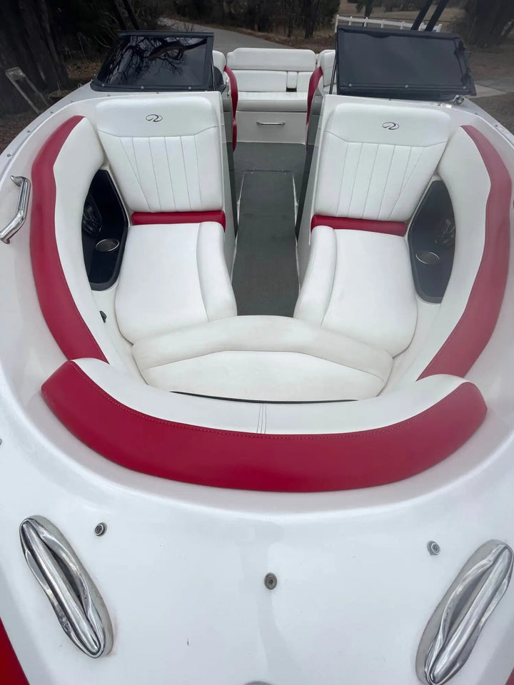 2008 Regal 2200RS Family Sport Boat
