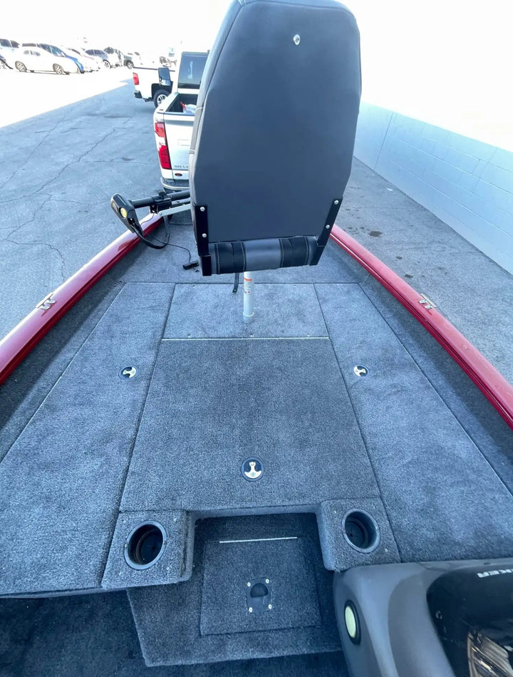 2019 Tracker  Pro17 Team TXW Fishing Boat