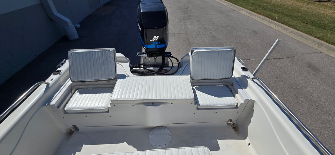 2000 Fish Master TravisEdition Center Console
