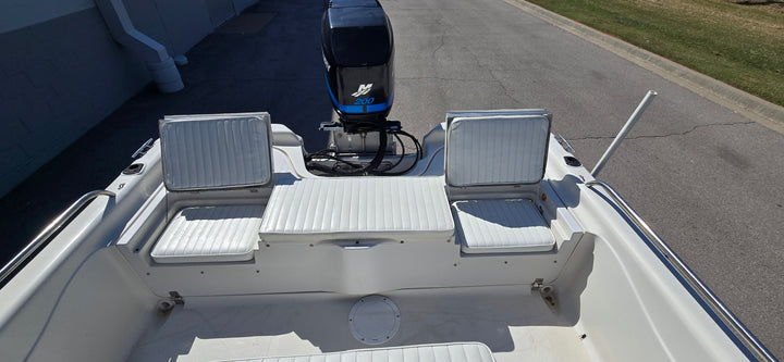 2000 Fish Master TravisEdition Center Console