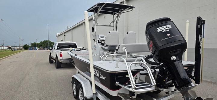 2014 Blazer Bay 22GTS Center Console