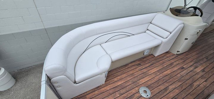 2014 Avalon 2455 Catalina Entertainer
