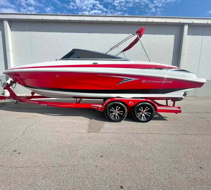 2022 Crownline 240ss